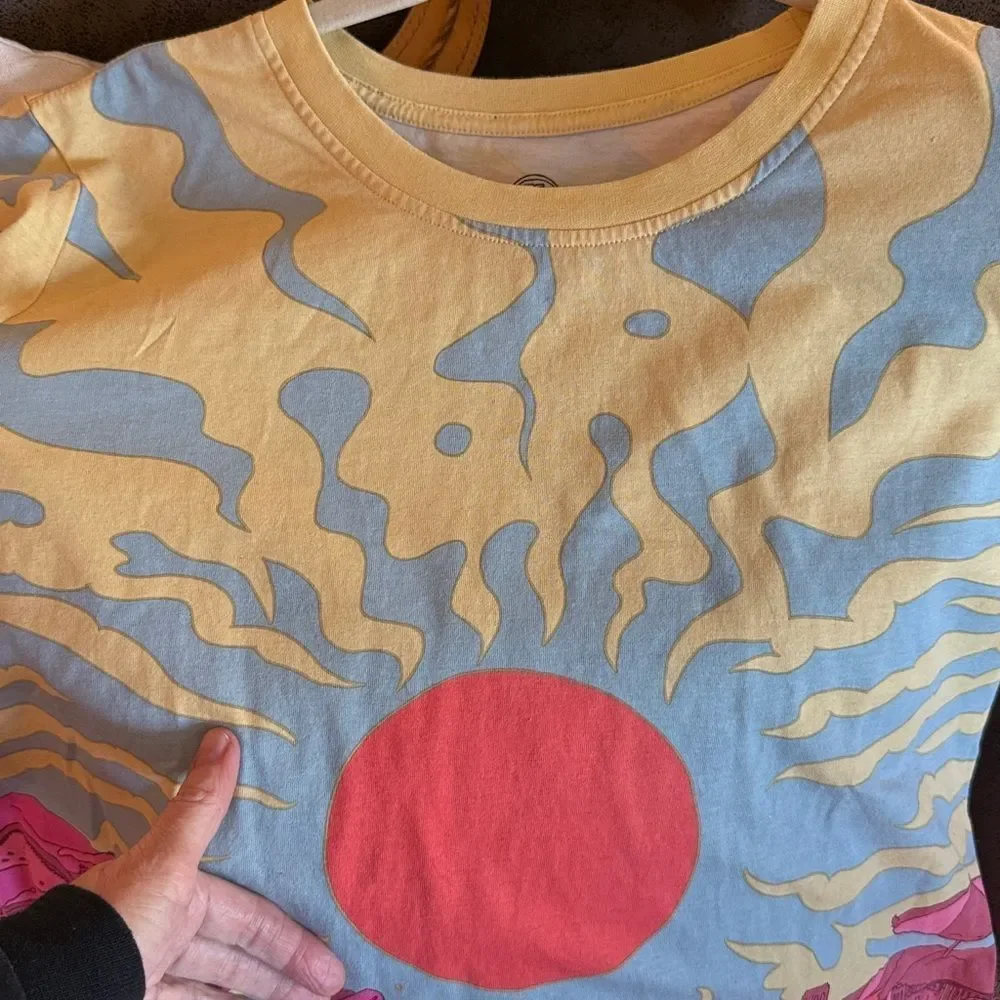 TORY BURCH TEE 100% COTTON GRAPHIC VIBRANT COLORFUL COASTAL HIPPIE OCEAN SUN XL